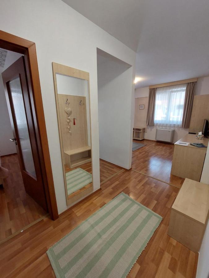 Myrelax Apartment - Hajdúszoboszló 外观 照片