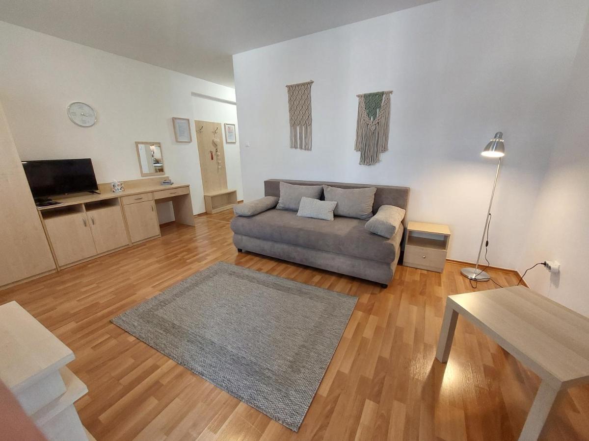 Myrelax Apartment - Hajdúszoboszló 外观 照片