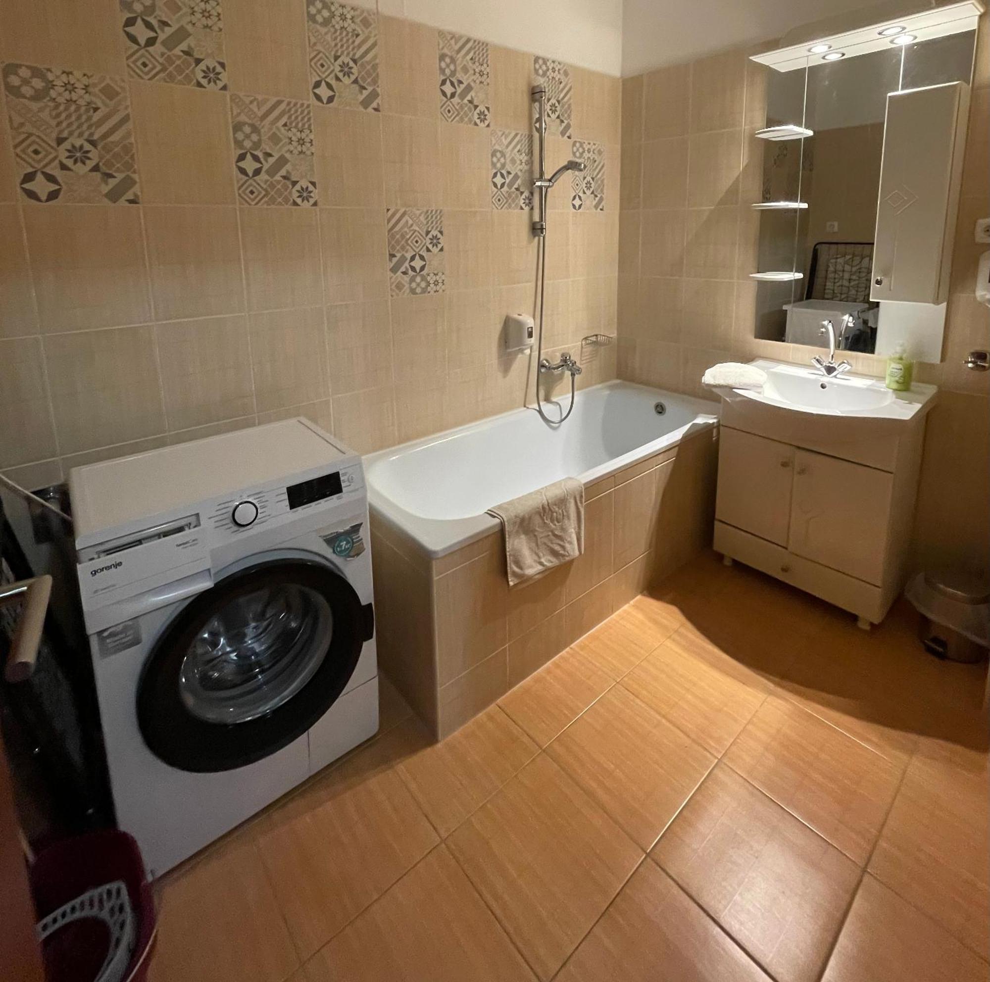 Myrelax Apartment - Hajdúszoboszló 外观 照片